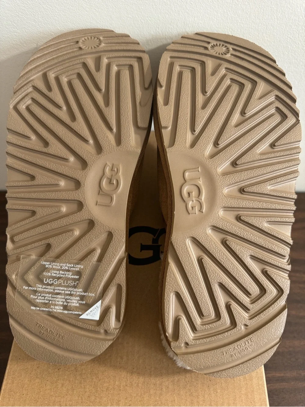 UGG Keegan Chestnut Suede Shearling Slide Slippers Big Kids 1M Cozy House Shoes